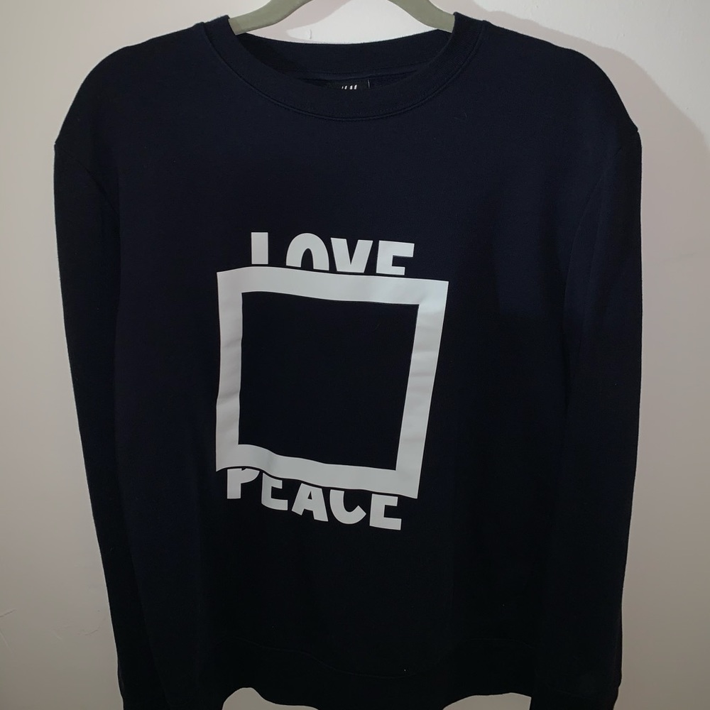H&M sweatshirt
